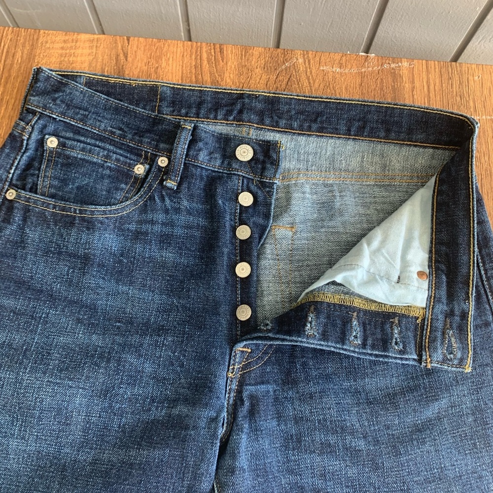 Levi 501 32x30